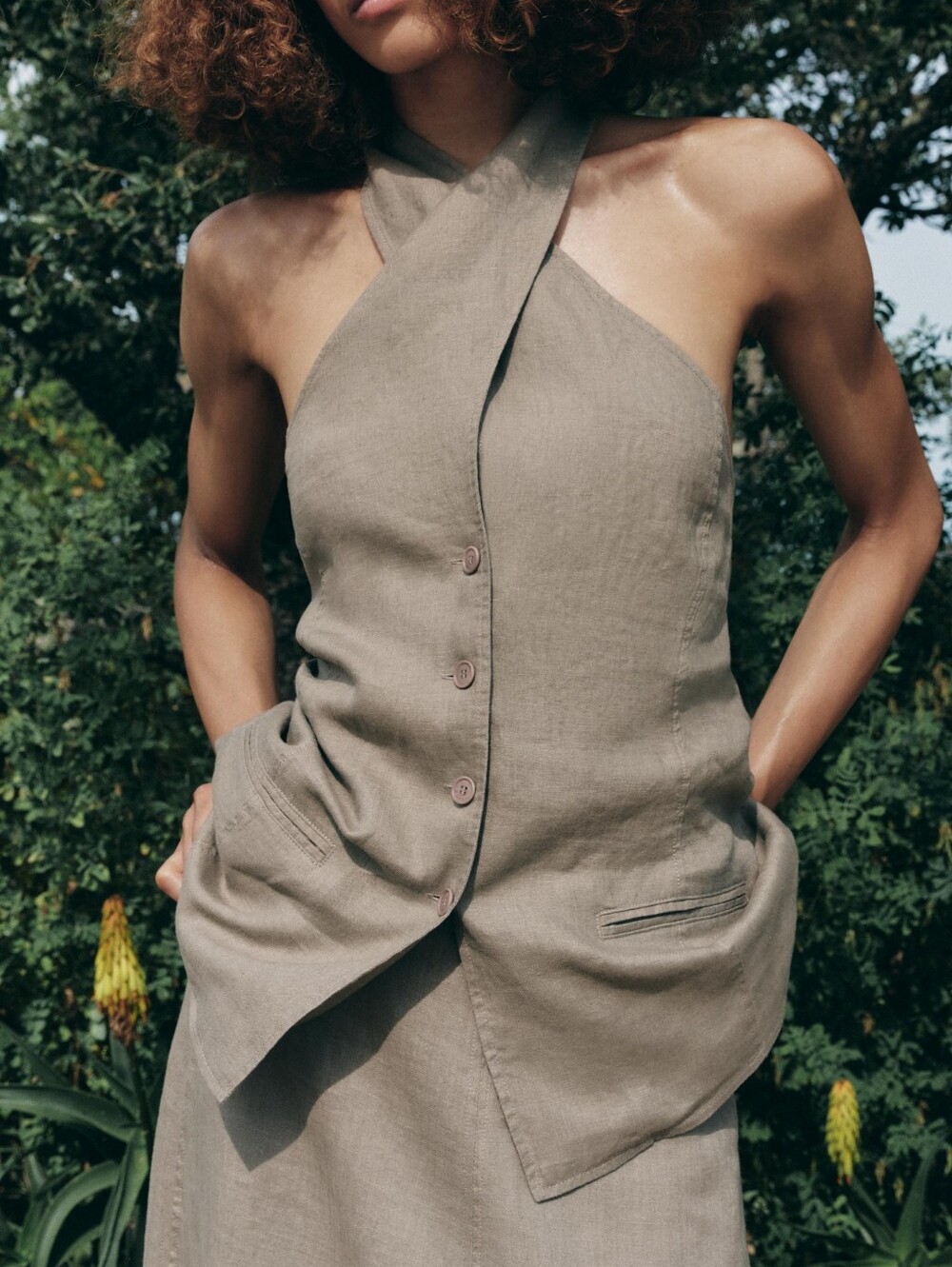Zara 100% Linen Sleeveless Halter Top